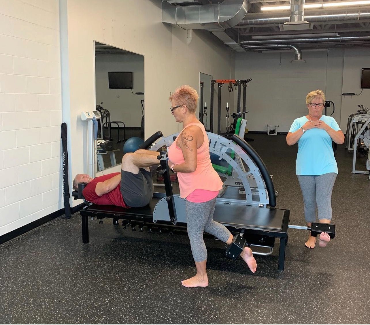 Why Everyone Over 65 Should Prioritize Isometric Strength Training with Isophit - Isophit